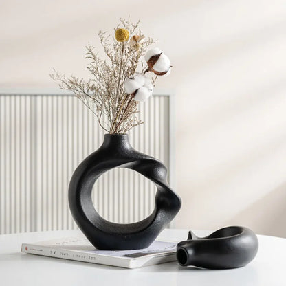 Stunning Nordic Twisted Vase - Perfect for Home & Office Decor!