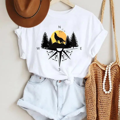 Get Trendy with our Women's Cartoon Bird Graphic Tee - Perfect for Summer Travels!