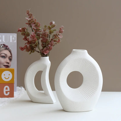 Stylish Nordic Ceramic Flower Vase - Modern Home Decor