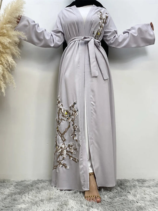 New Muslim women fashion cardigan long sleeve Middle East women's dress Saudi Arabia Dubai women's dress embroidery dress show t