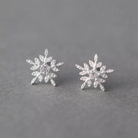 REETI Snowflake Stud Earrings For Women Fashion Jewelry Gift - LESSANA